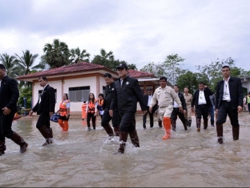 Click ดูภาพขยาย